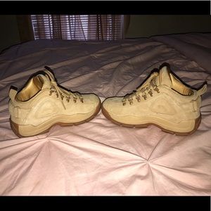 fila duster grey outdoor shoes